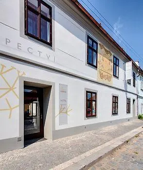 Hotel Restaurant Darwin Prague 4*,